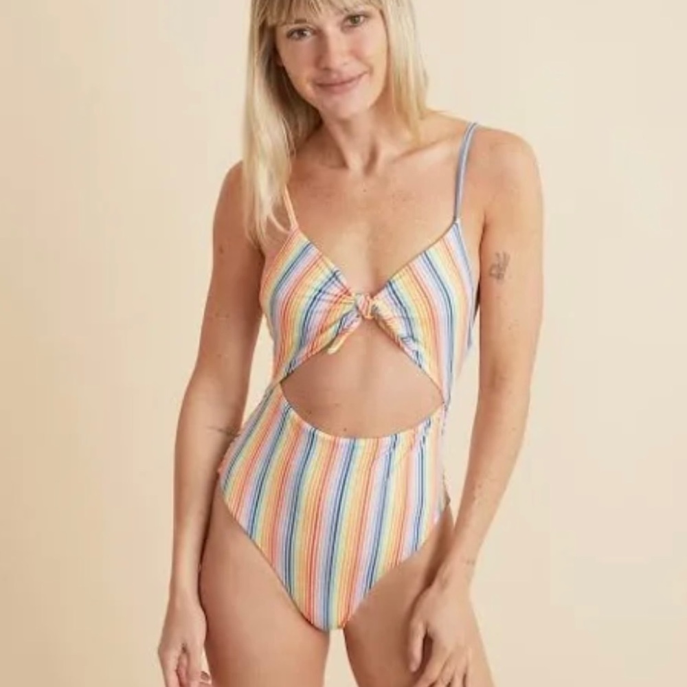 New Marine Layer vertical striped one piece swimsuit sz M